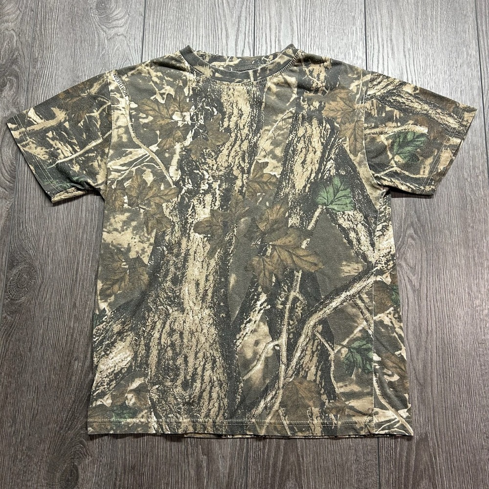 Vintage Northern Camo T-Shirt Mens Small All Over Print Forest Camouflage Y2K